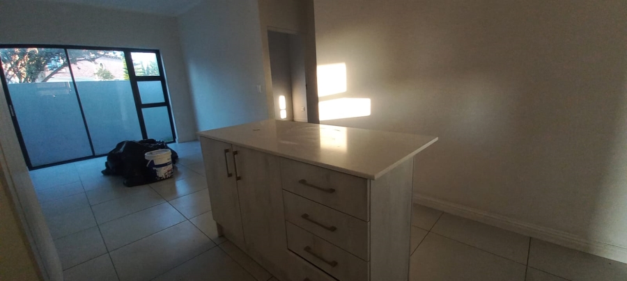 To Let 2 Bedroom Property for Rent in Wetton Western Cape